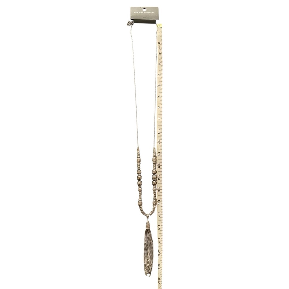 Elegant Silver Beaded Tassel Necklace NWT - Picture 5 of 5